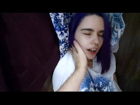 ❤️ Fann systur mína í skápnum og hjálpaði henni að koma ❌ Klámmyndband á klám is.quizfarmature.ru ﹏